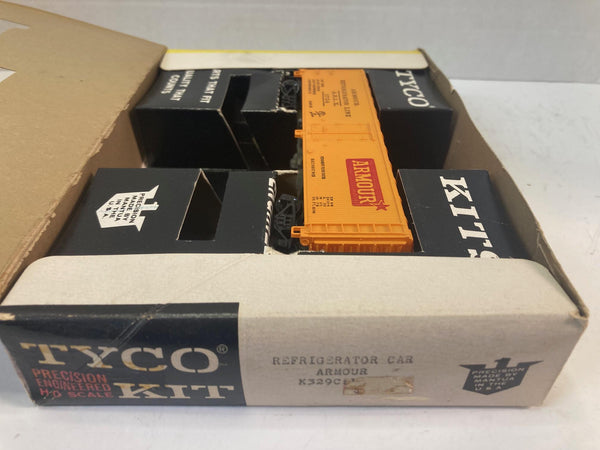 Vintage Tyco Ho Scale Kits "2 Completed/2 Untouched" (K329C, K311Q, K329E, K329H)