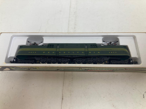 Arnold GG1 Pensylvania Brunswick Green N Scale (0275G) #4829