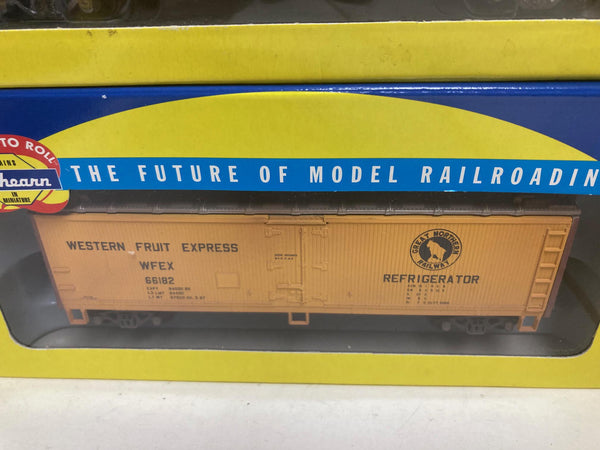 Athearn Ready to roll HO 40' Freight Cars lot of 5: 7005, 7128, 7125, 7121, 85107