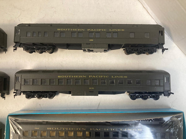 Athearn HO Southern Pacific 6-Car Passenger Lot - Daylight Consist - Built/Kits