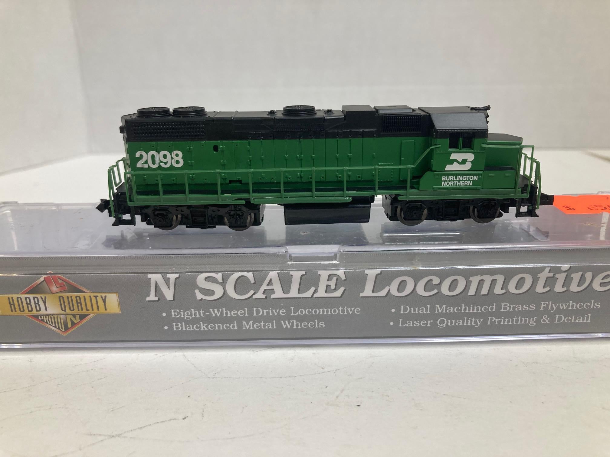 Life-Like Burlington Northern GP38 N Scale #2098 (7841)