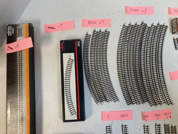 Z Scale Lot: Märklin 88812 Steam Loco + 17 Micro-Trains Cars, Track, Switches, Power, Buidings