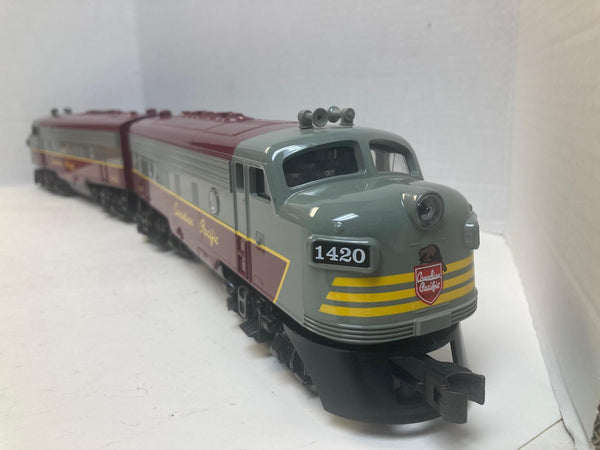 Williams Canadian Pacific F-7 AA Set #1420 Powered + #1425 Dummy — O-Gauge Diesel Pair - No Sound