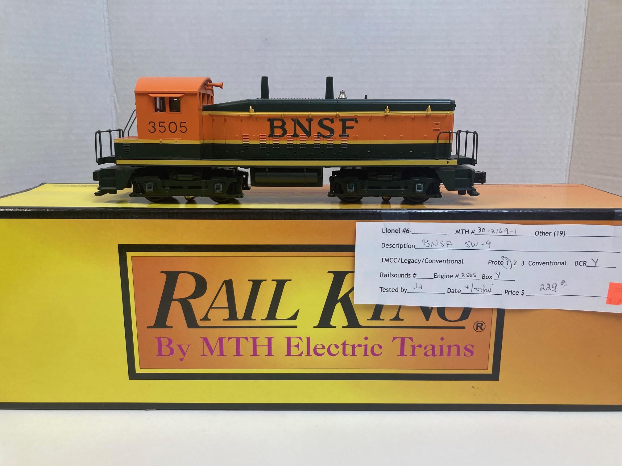 MTH 30-2169-1 BNSF SW-9 Switcher Diesel Engine w/ BCR
