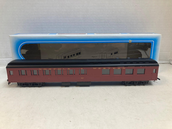 IHC HO Norfolk & Western Heavyweight Diner #49513 - N&W Maroon - NOS